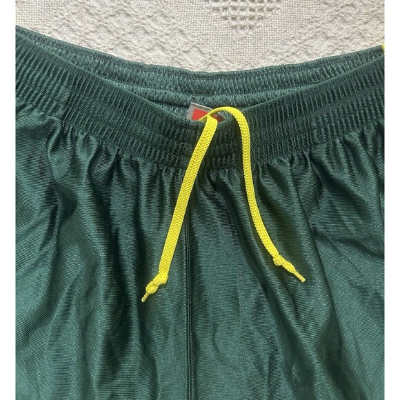 NCAA Oregon Ducks Nike Dri Fit Green Basketball Shorts Size L Drawstring Pockets - Picture 5 of 13